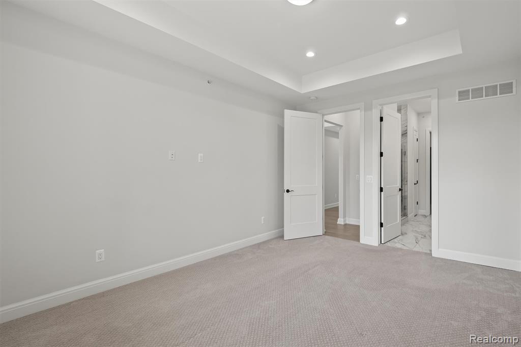 7507 Gramercy Circle Circle, West Bloomfield, MI — Photo 15