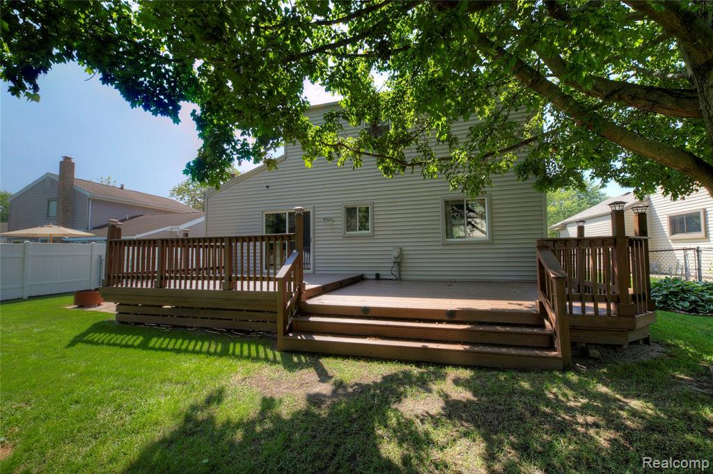 5646 New Meadow Drive, Ypsilanti, MI 48197 — Photo 42