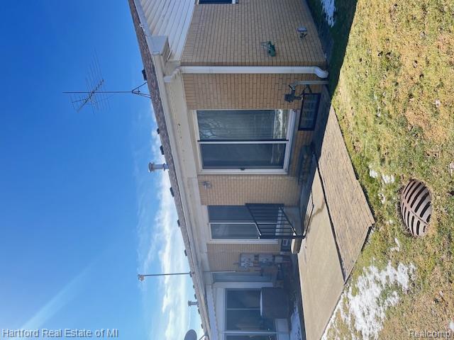 50092 Helfer Boulevard, Wixom, MI 48393 — Photo 25