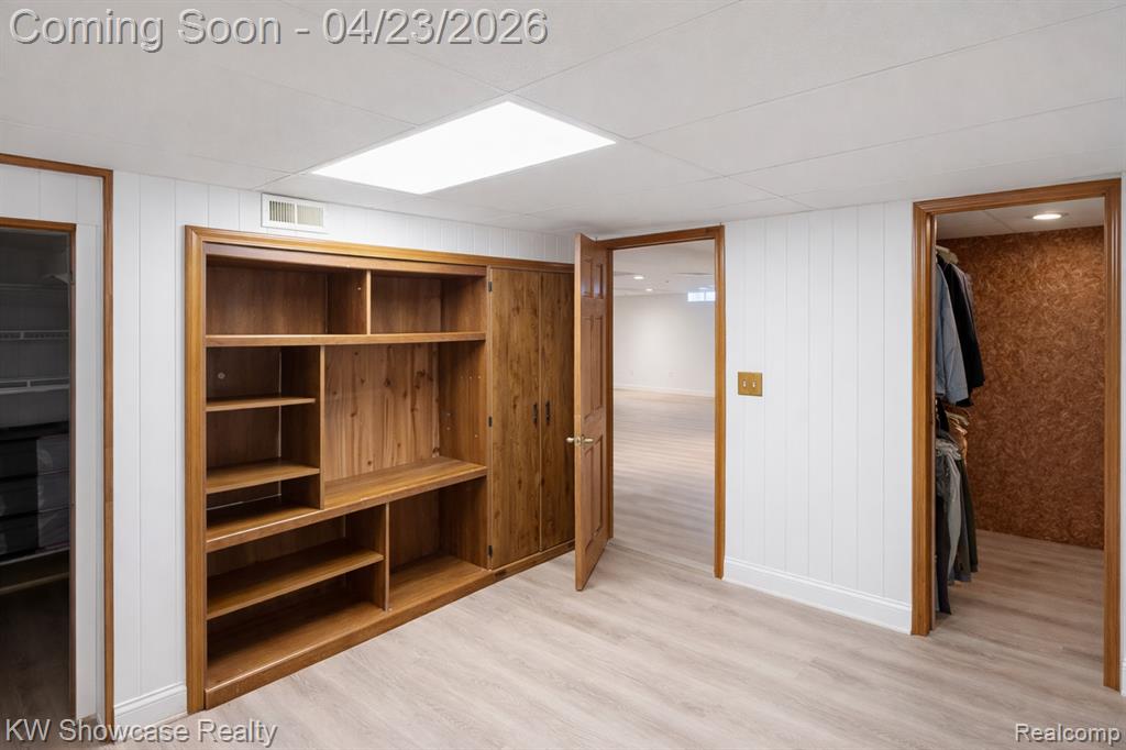 6206 Berwyn Street, Dearborn Heights, MI 48127 — Photo 30