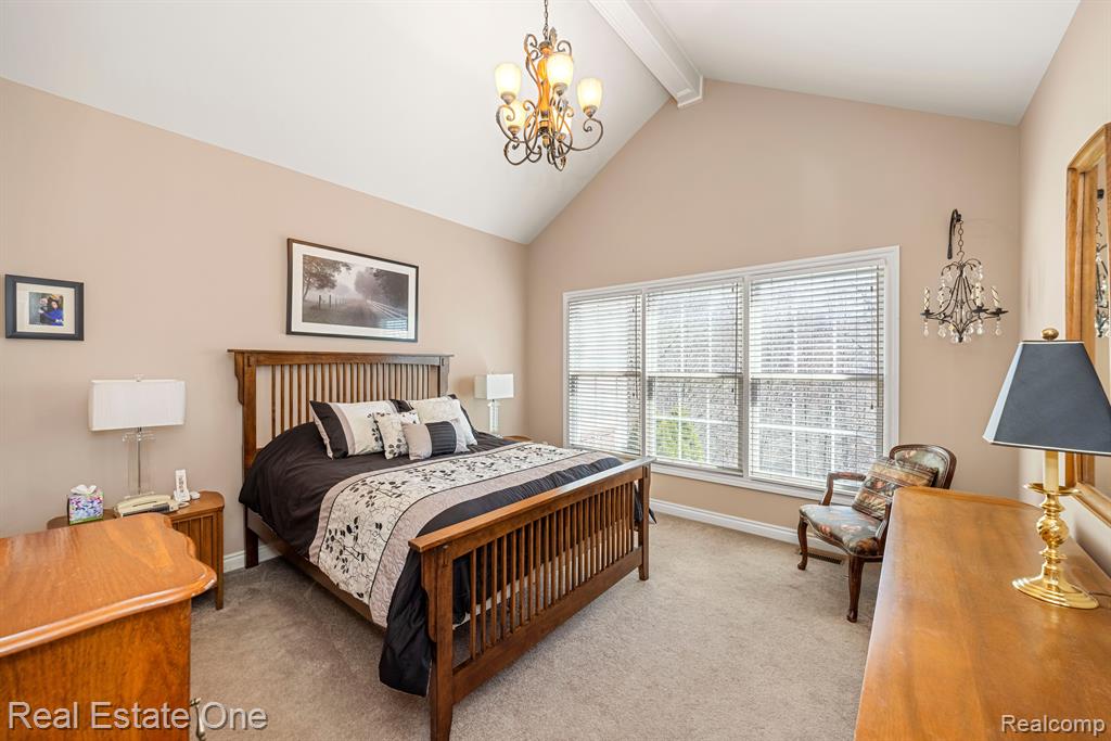 565 ANDOVER Court, Rochester Hills, MI 48306 — Photo 19