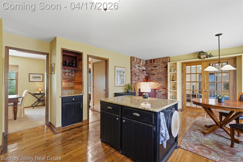 539 Bonnie Circle, Howell, MI 48843 — Photo 11