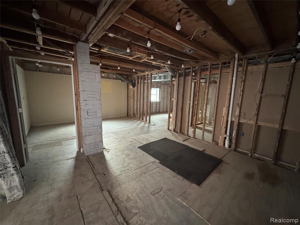 6221 W Maple Road, West Bloomfield, MI — Photo 26