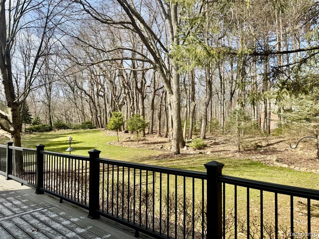 4456 Medford Hill Drive, Metamora, MI 48455 — Photo 18