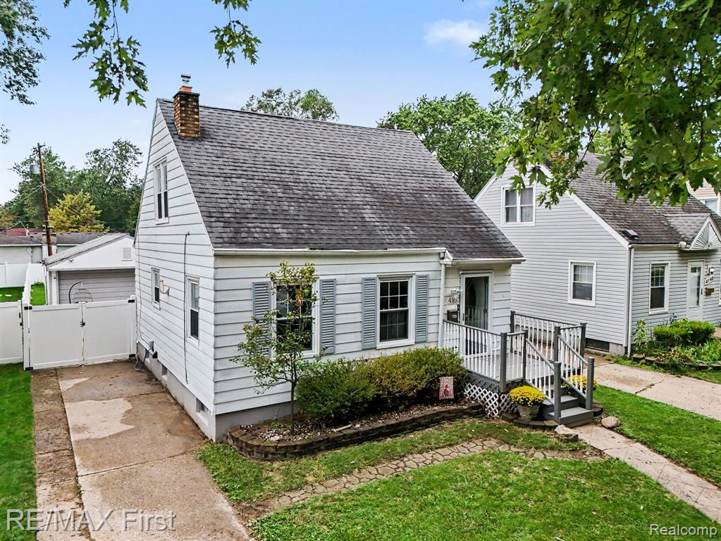 4160 Carnegie Street, Wayne, MI 48184