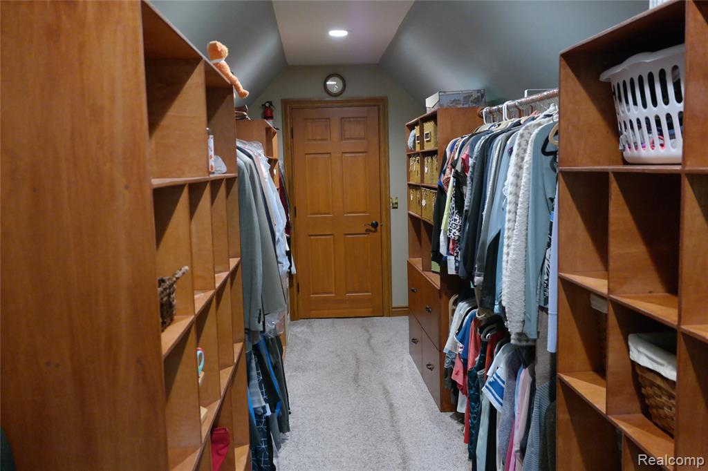 8499 Bishop Road, Brighton, MI 48116 — Photo 32