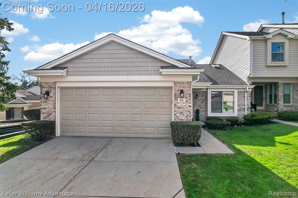 625 Summit Ridge Drive, Milford, MI 48381 — Photo 2