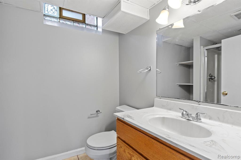 6109 KINLOCH Street, Dearborn Heights, MI 48127 — Photo 31
