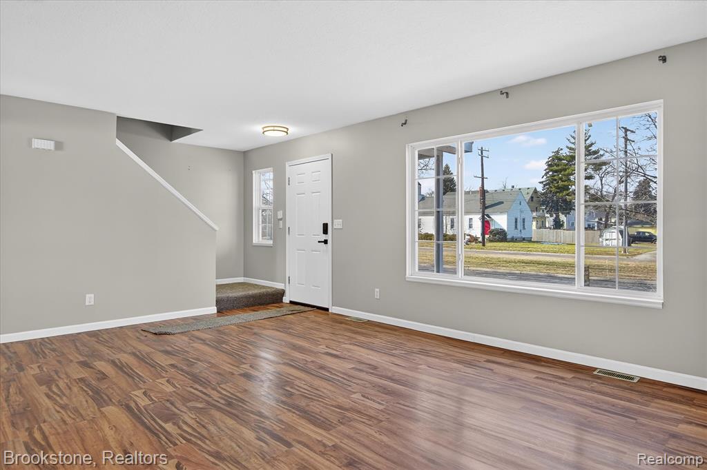 116 Maple Boulevard, Monroe, MI 48162 — Photo 5
