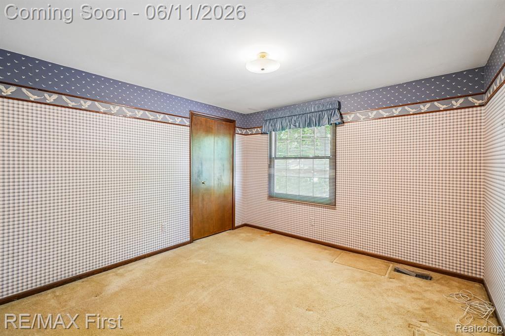 5950 Diamond Drive, Troy, MI 48085 — Photo 26