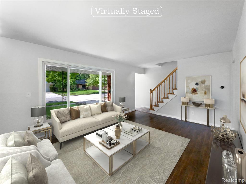 2887 BAYLIS Drive, Ann Arbor, MI 48108 — Photo 2