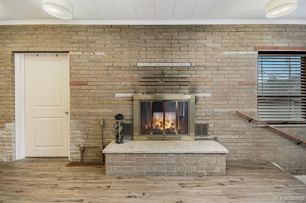15105 Charles R Avenue, Eastpointe, MI 48021 — Photo 9