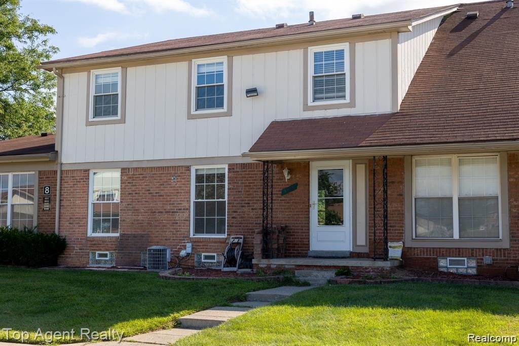 8841 Sunrise Drive, Sterling Heights, MI 48312 — front exterior