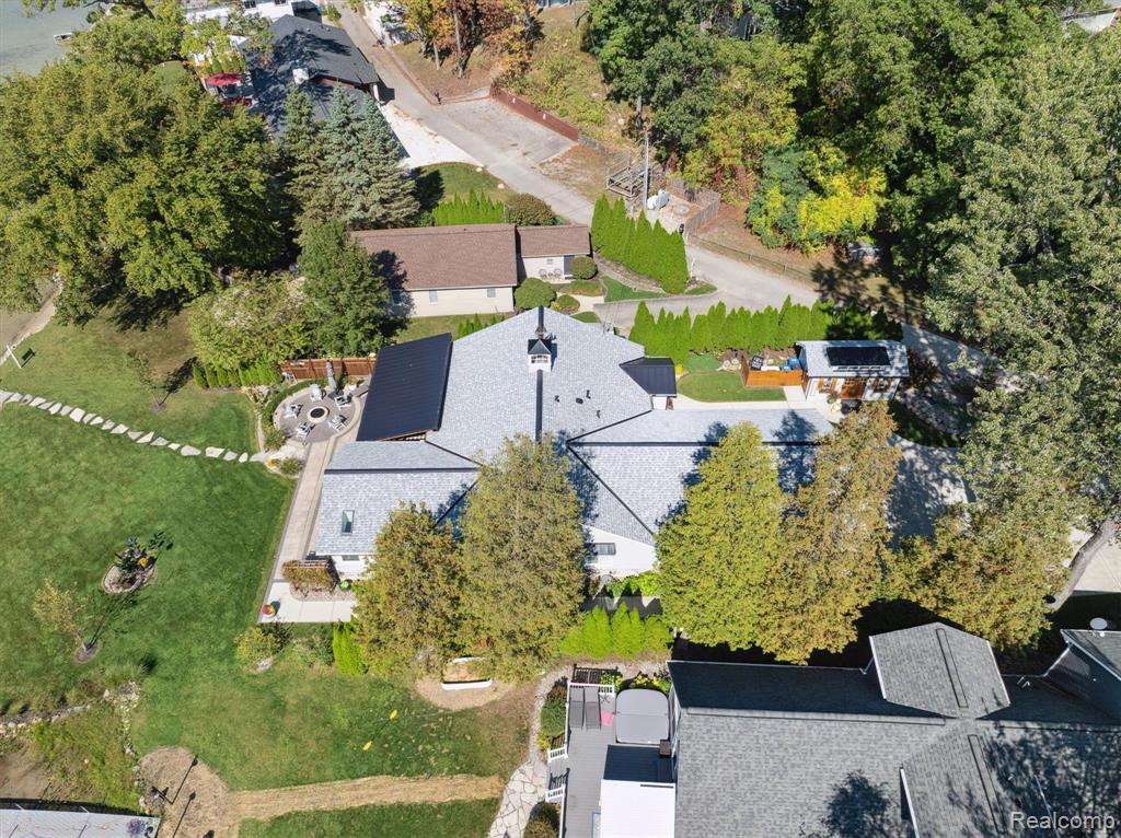 600 Black Oaks Trail, Howell, MI 48843 — Photo 58