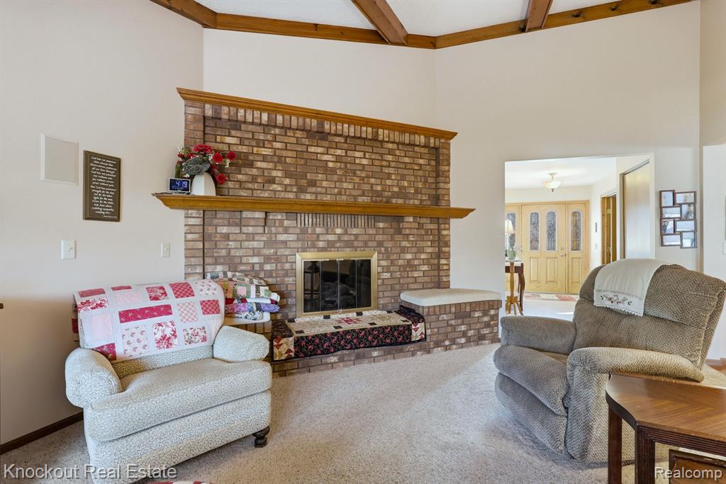 686 Willow Lane, Frankenmuth, MI 48734 — Photo 13