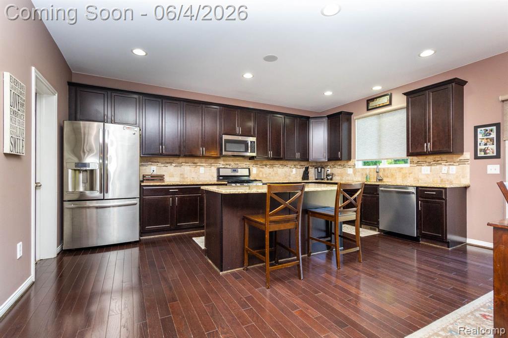 2110 Mayflower, Troy, MI 48085 — Photo 12