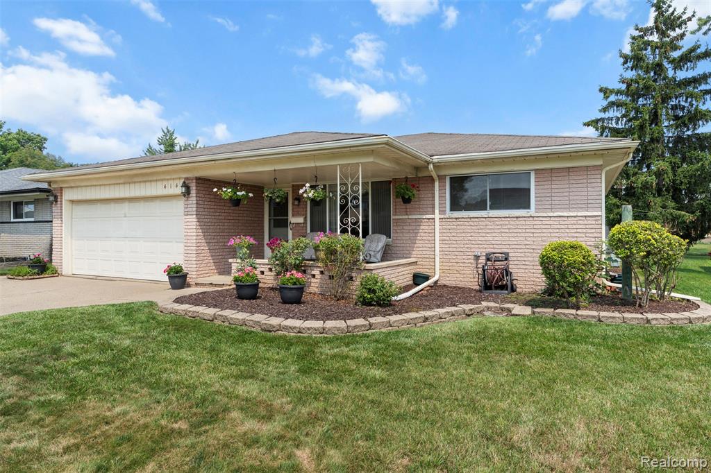 4145 Augustine Drive, Sterling Heights, MI 48310 — Photo 2