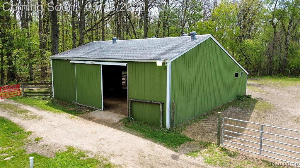 3910 Joy Road, Metamora, MI 48455 — Photo 19