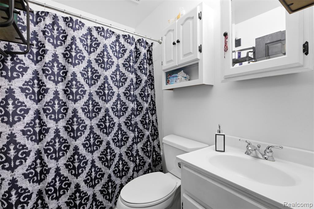 118 Michigan Avenue, Monroe, MI 48162 — Photo 18
