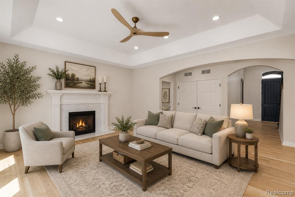 2862 Bay Hill Court, Oakland, MI — Photo 10