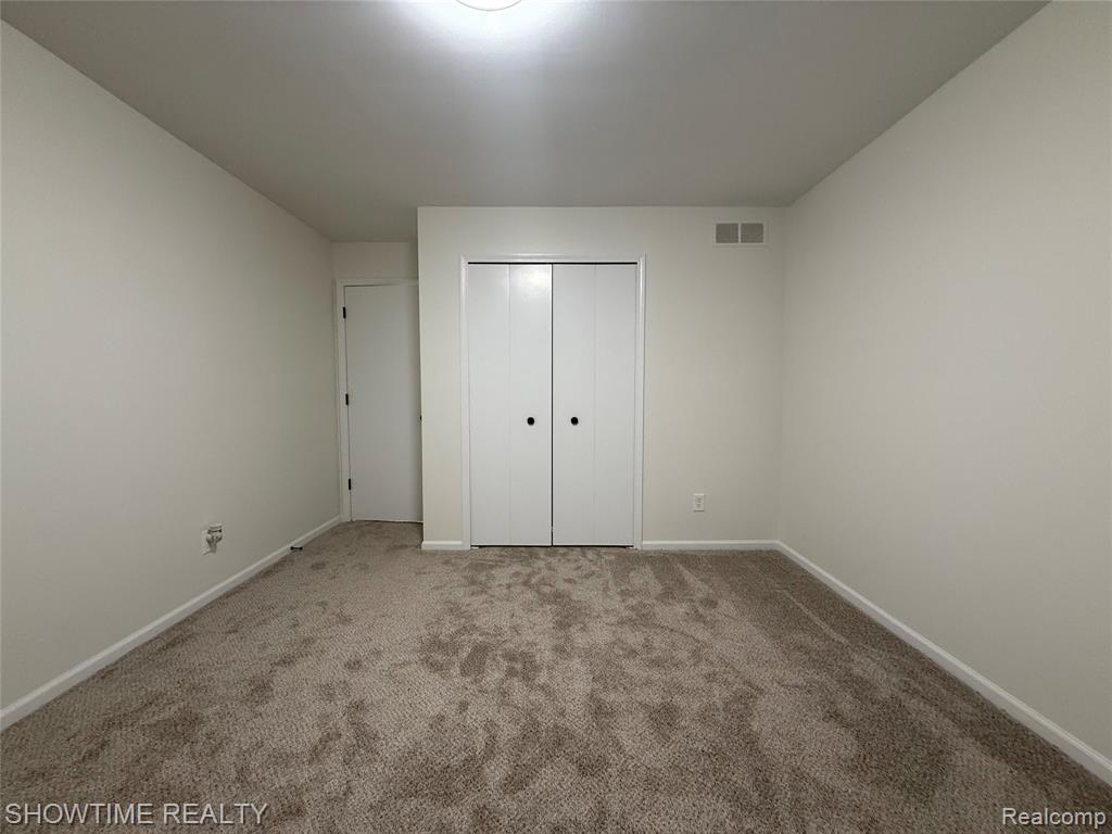 45204 Fryer Drive, Macomb, MI 48044 — Photo 5