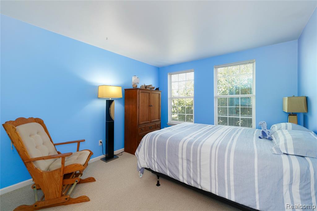 802 Castle Pine Court, Pontiac, MI 48340 — Photo 39