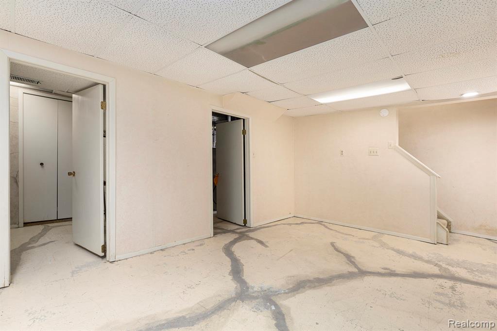 43726 Stuart Drive, Canton, MI 48187 — Photo 21