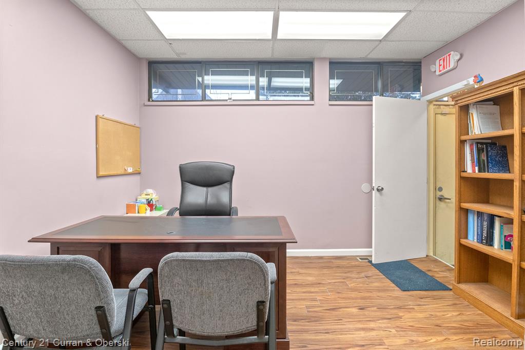 8544 N CANTON CENTER Road, Canton, MI 48187 — Photo 17