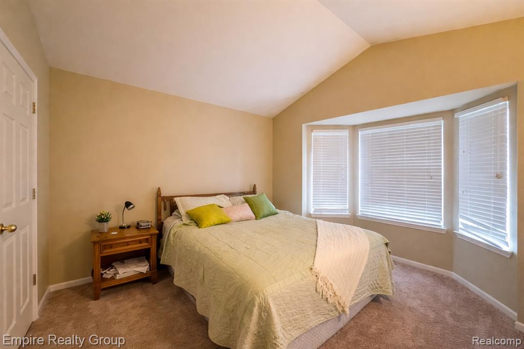 12330 Hickory E, Utica, MI 48315 — Photo 25