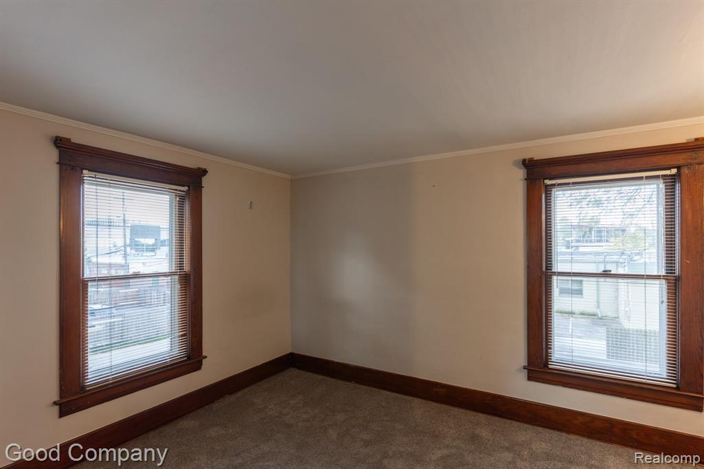 909 S Center Street, Royal Oak, MI 48067 — Photo 21