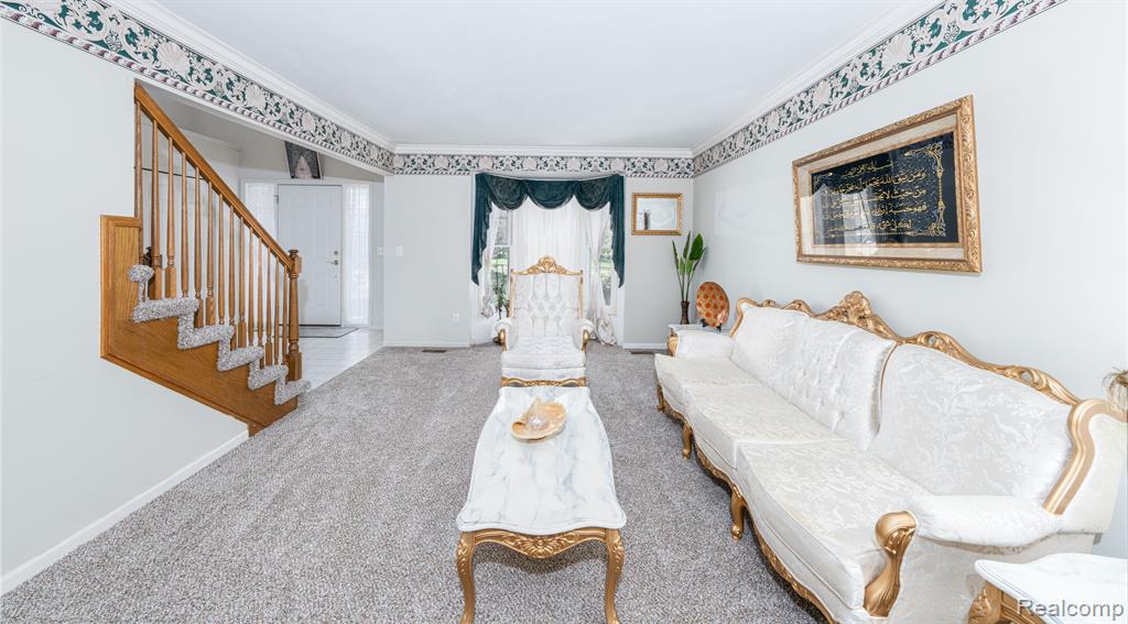 46856 GLENGARRY Boulevard, Canton, MI 48188 — Photo 15