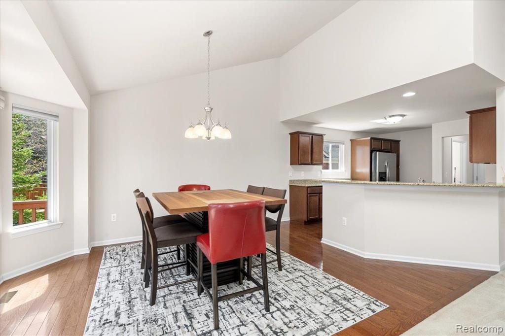 30216 VIEWCREST Drive, Novi, MI 48377 — Photo 14