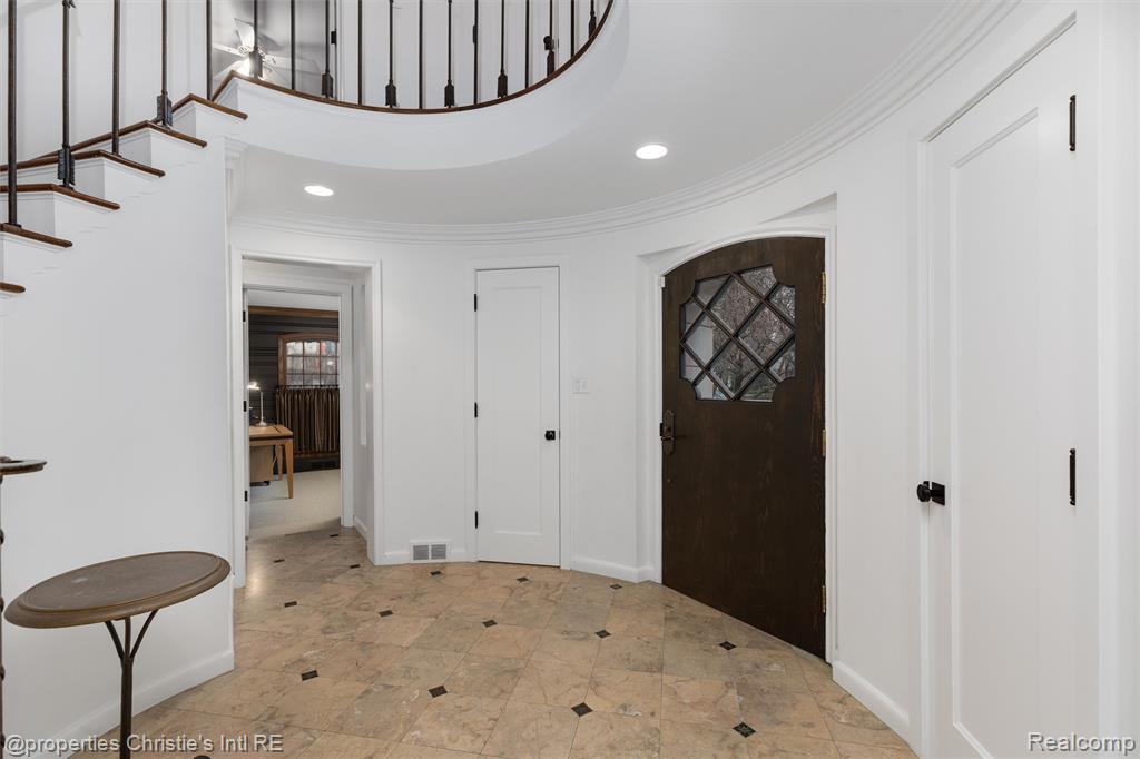 1059 Berkshire Road, Grosse Pointe Park, MI 48230 — Photo 3