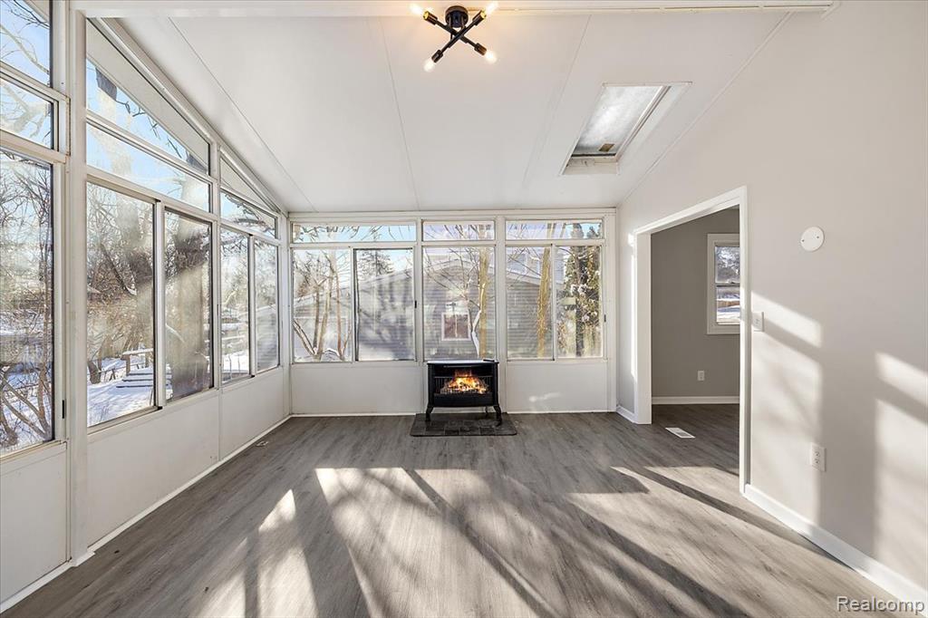 927 Alan Drive, Lake Orion, MI 48362 — Photo 24