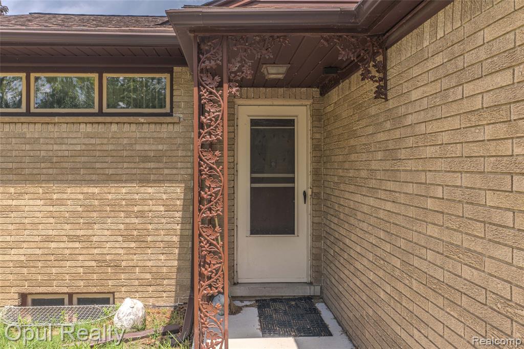 6455 Norham Road, Bloomfield Hills, MI 48301 — Photo 23