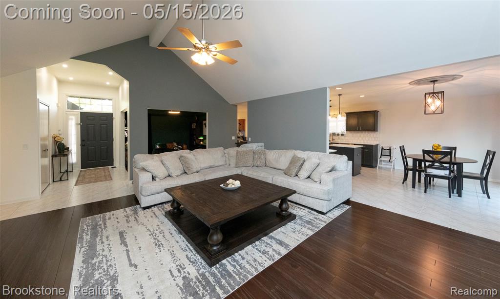 21340 BUNKER Drive, Macomb, MI 48042 — Photo 14