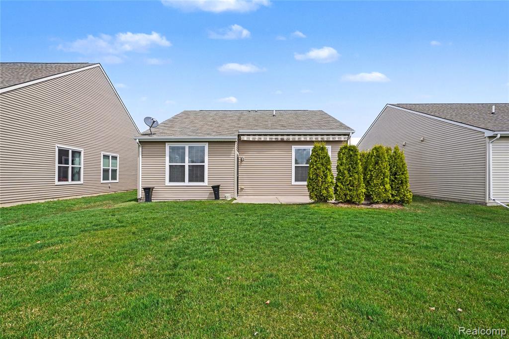9444 Saint Andrews Drive, Grand Blanc, MI 48439 — Photo 21