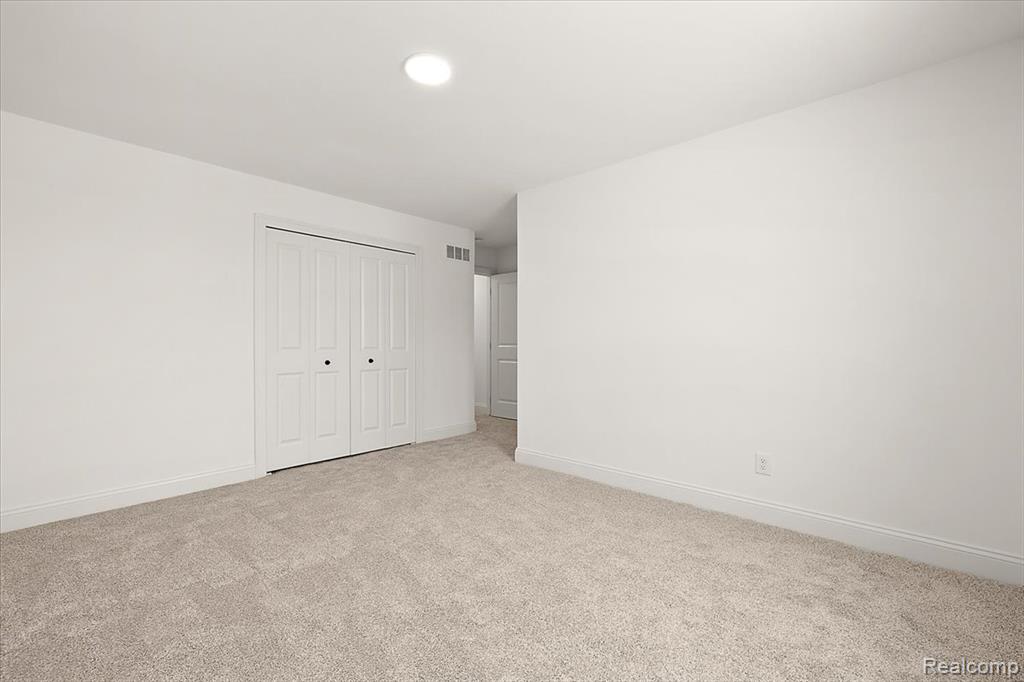 28326 Nadia Lane, Chesterfield, MI 48047 — Photo 30