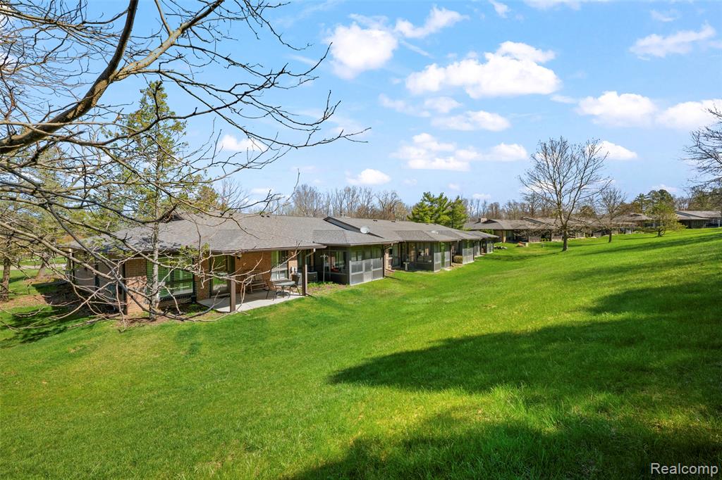 985 Wexford Way, 34, Rochester Hills, MI 48307 — Photo 28