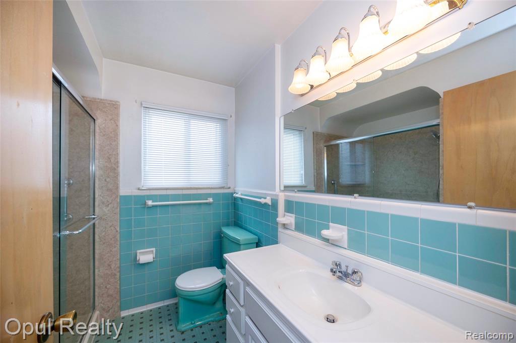 4174 Katherine Street, Dearborn Heights, MI 48125 — Photo 14
