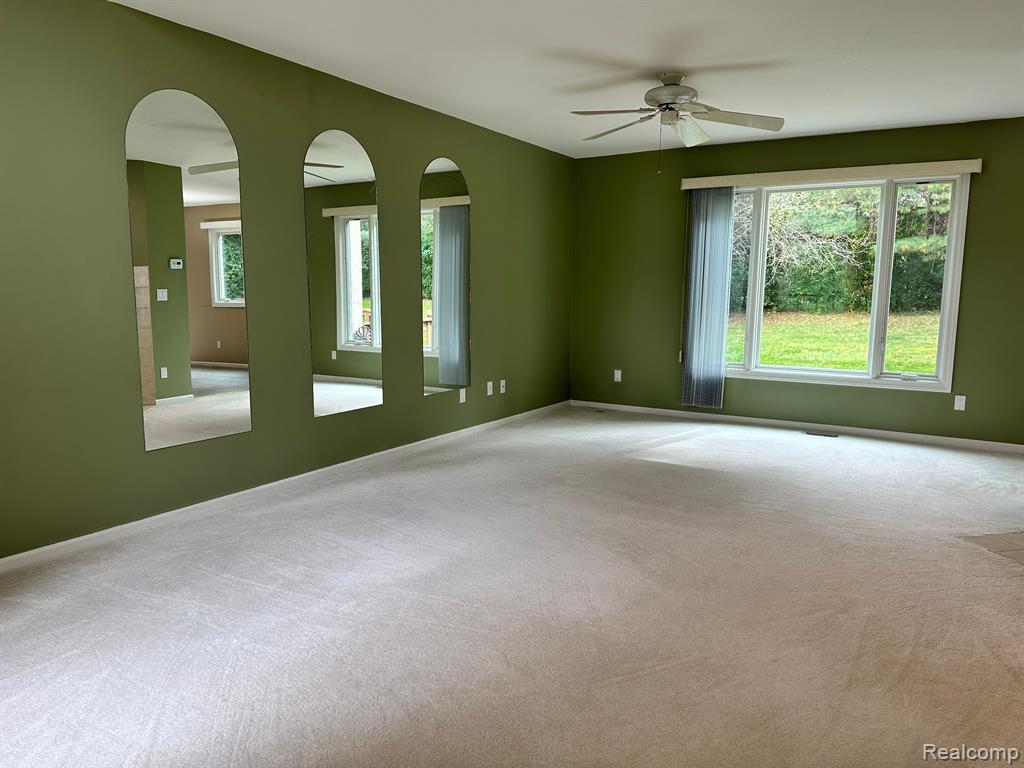 43841 ALGONQUIN Drive, Novi, MI — Photo 5