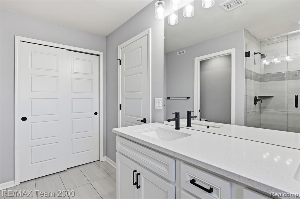838 Addison Circle, Walled Lake, MI 48390 — Photo 31