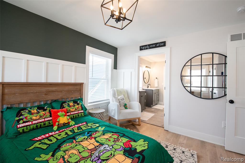 422 Walnut Avenue, Royal Oak, MI 48073 — Photo 29