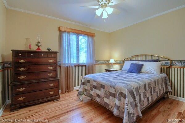 43738 FREDERICKSBURG Street, Canton, MI 48188 — Photo 14