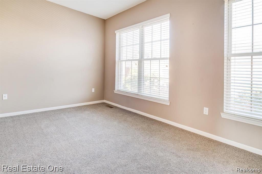 536 GRATEN Street, Birmingham, MI 48009 — Photo 13