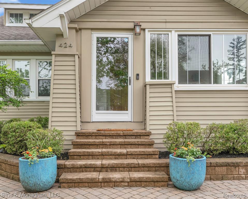 424 W Hudson Avenue, Royal Oak, MI 48067 — Photo 4