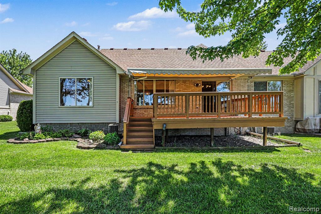 50829 Raintree Circle, New Baltimore, MI 48047 — Photo 3