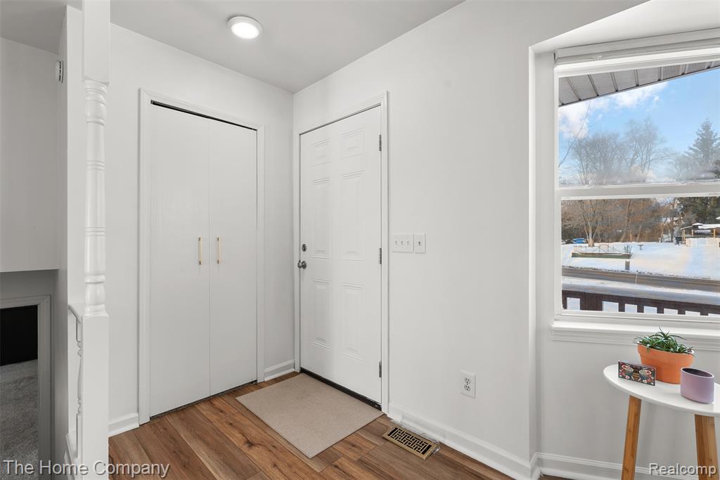 3821 Langley Drive, Pinckney, MI 48169 — Photo 5