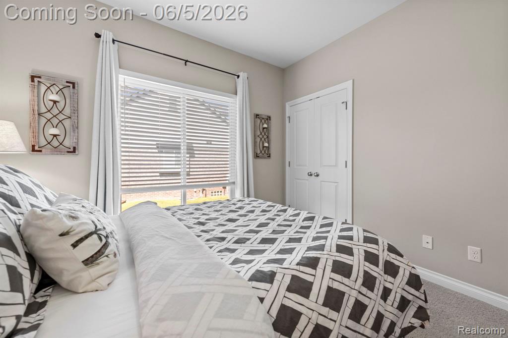 672 Brooks Lane, Oxford, MI 48371 — Photo 37