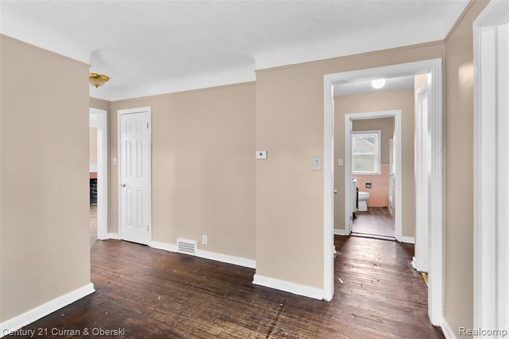 9300 Cheyenne Street, Detroit, MI 48228 — Photo 7